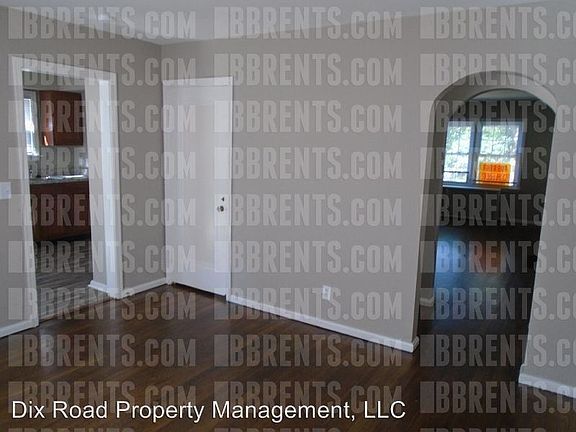 5th image of 6912 Somerset Dr