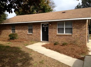 574 Orangeburg Rd, Summerville, SC 29483