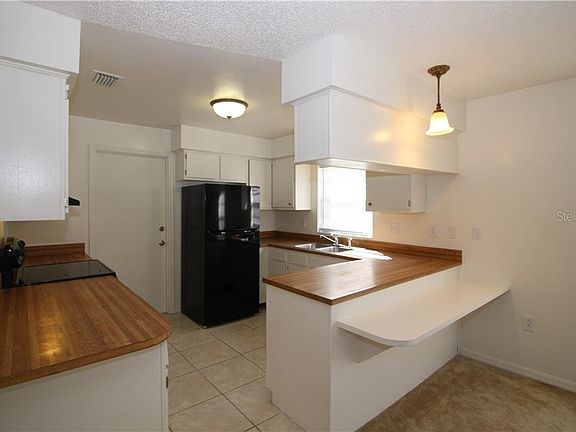 4th image of 846 Faull Dr APT A