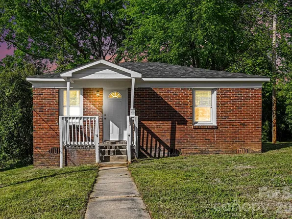 2604 Booker Ave, Charlotte, NC 28216