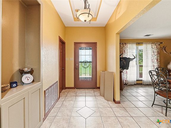 5th image of 8293 Boenig Rd