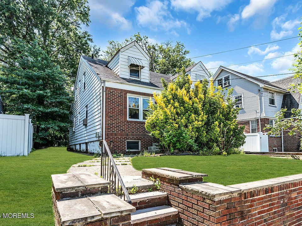 1st image of 6 Webster Avenue