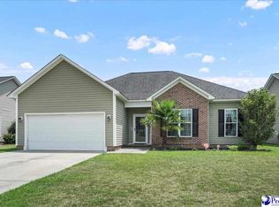 3018 Red Berry Cir, Effingham, SC 29541