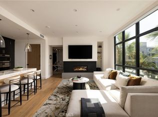 4291 Uptown Newport Dr #3, Newport Beach, CA 92660
