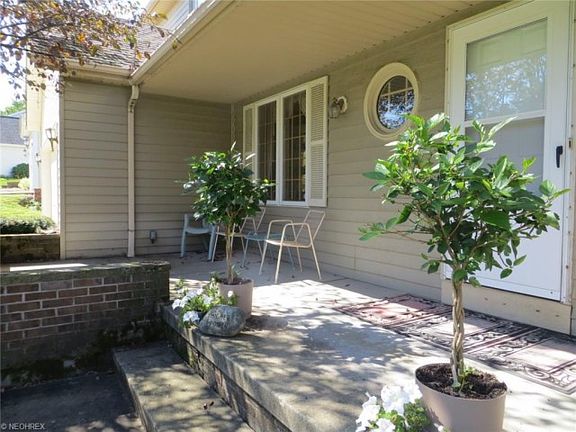 2nd image of 10346 Luman Ln