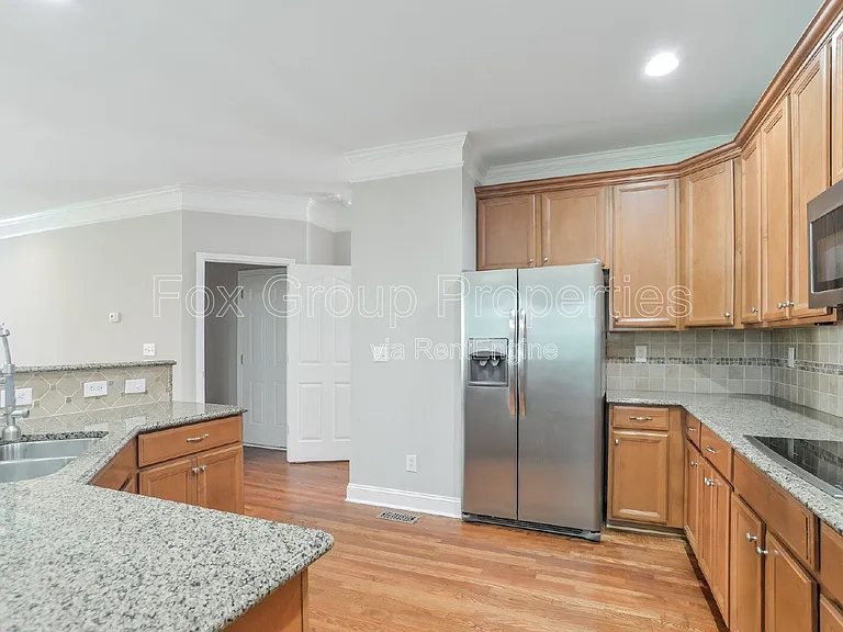 7356 Sedgebrook Dr W — Photo 14