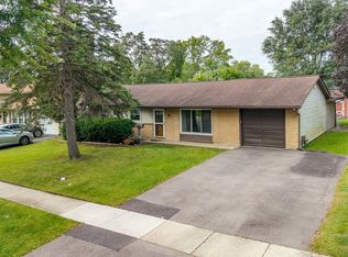 7870 Asbury Cir S, Hanover Park, IL 60133