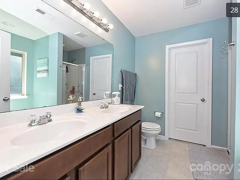 2728 Old House Cir — Photo 4
