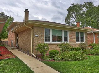 7539 Laramie Ave, Skokie, IL