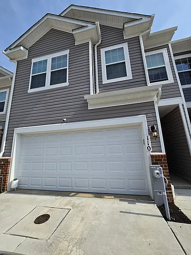 110 Correri St Photo 1