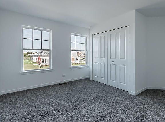4th image of 241 Donald Dr