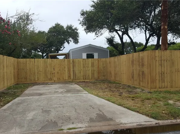 810 McDonald St, Corpus Christi, TX 78418