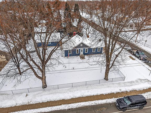 3rd image of 1891 4th St