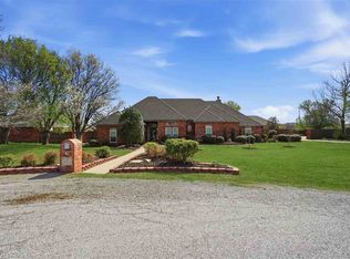 21 NW Pleasant View Rdg, Lawton, OK 73505