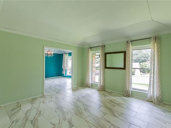 4th image of 8209 Woodcreek Dr
