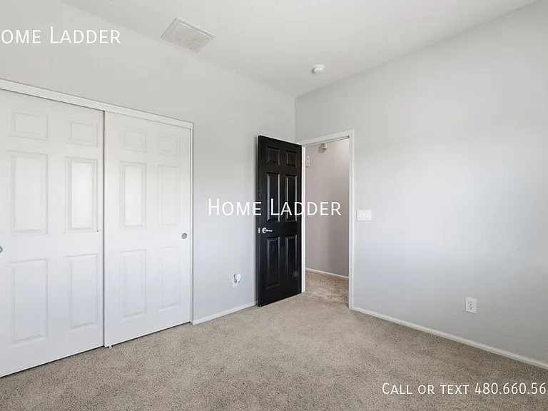 18428 N Jameson Dr — Photo 22