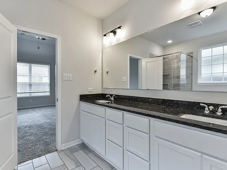 6306 Golden Gate Dr — Photo 19