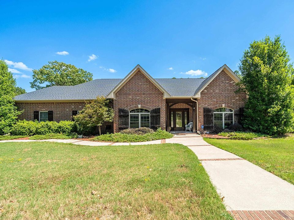 1st image of 320 Quail Creek Rd