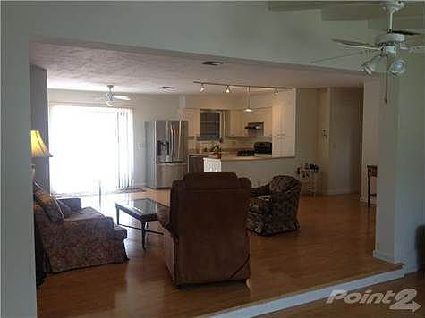 2nd image of 21311 NE 24th Ct