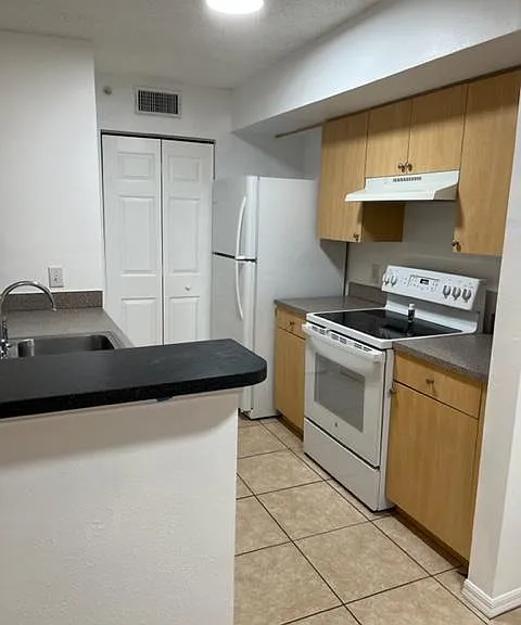 8754 River Homes Ln #8301 — Photo 2