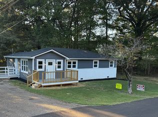 416 Powell St, Paris, TN 38242