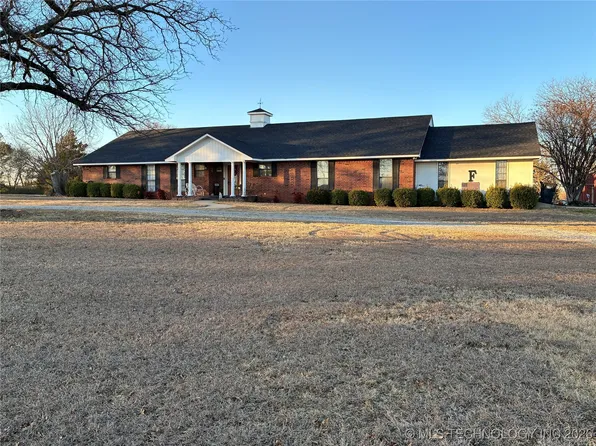 103 Lockwood Ln, Ardmore, OK 73401