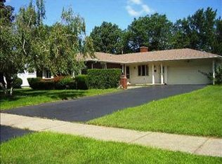 90 Kings Gate S, Rochester, NY 14617