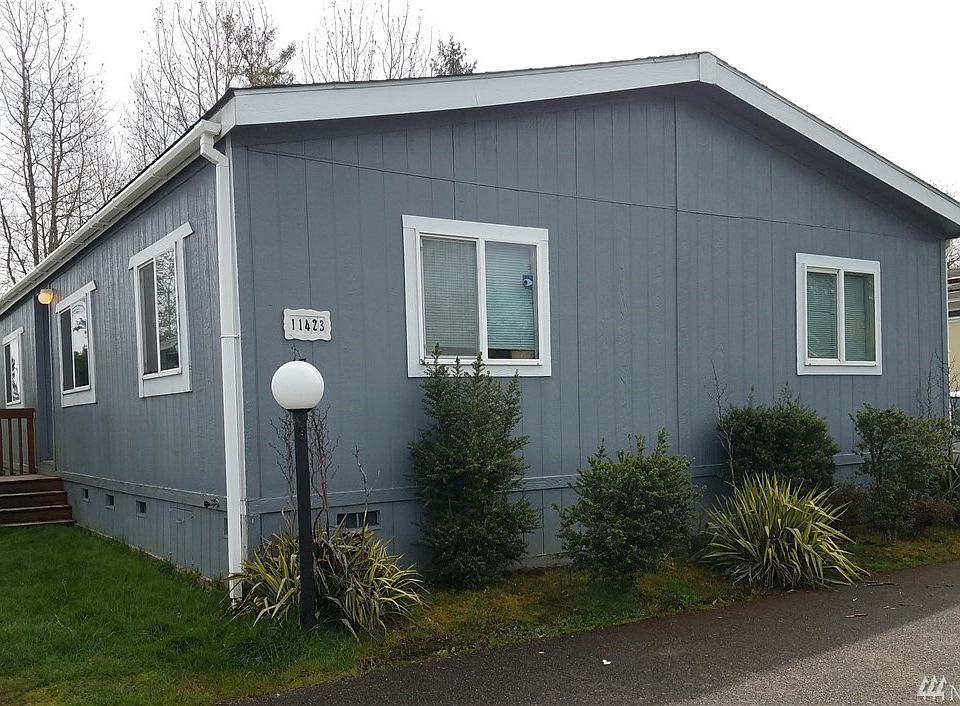 1st image of 11423 22nd Ave E #17