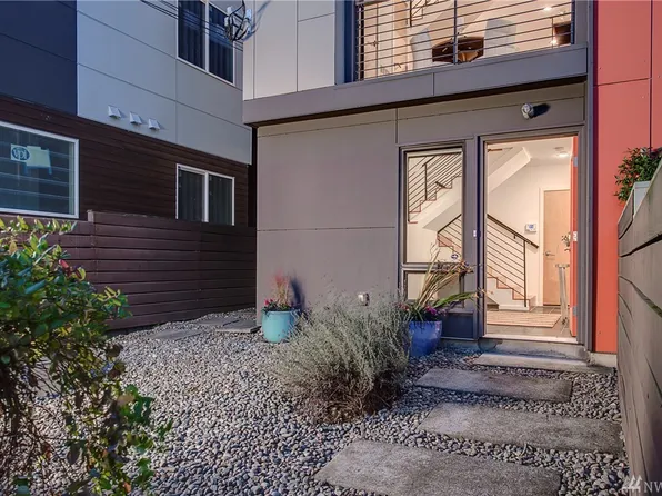 146B 21st Ave E, Seattle, WA 98112