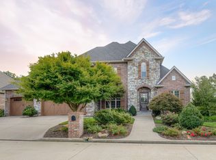 2820 E Ridge View Ct, Joplin, MO 64801