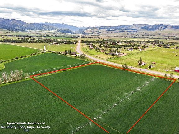 2nd image of De Rham Valley Dr