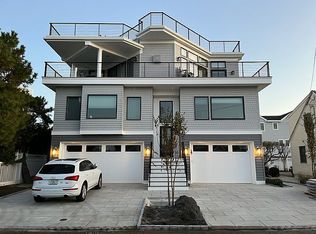 105 E Idaho Ave, Brant Beach, NJ 08008