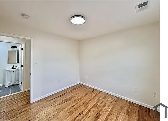 156 Ridgewood Ave #A — Photo 12