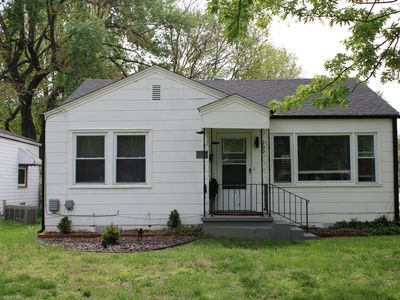 200 E Kingsbury, Springfield, MO, 65807