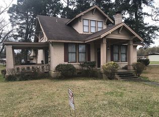 817 W Avenue B St, Hope, AR 71801