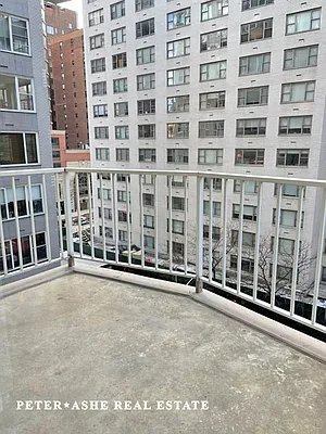 Rented by Peter Ashe | media 66