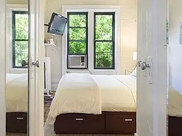 145 West 12th Street image 1 of 13