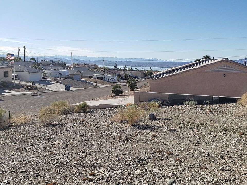 2nd image of 3037 Ironwood Dr Lot 30