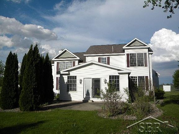 3rd image of 3555 Sunningdale Dr N