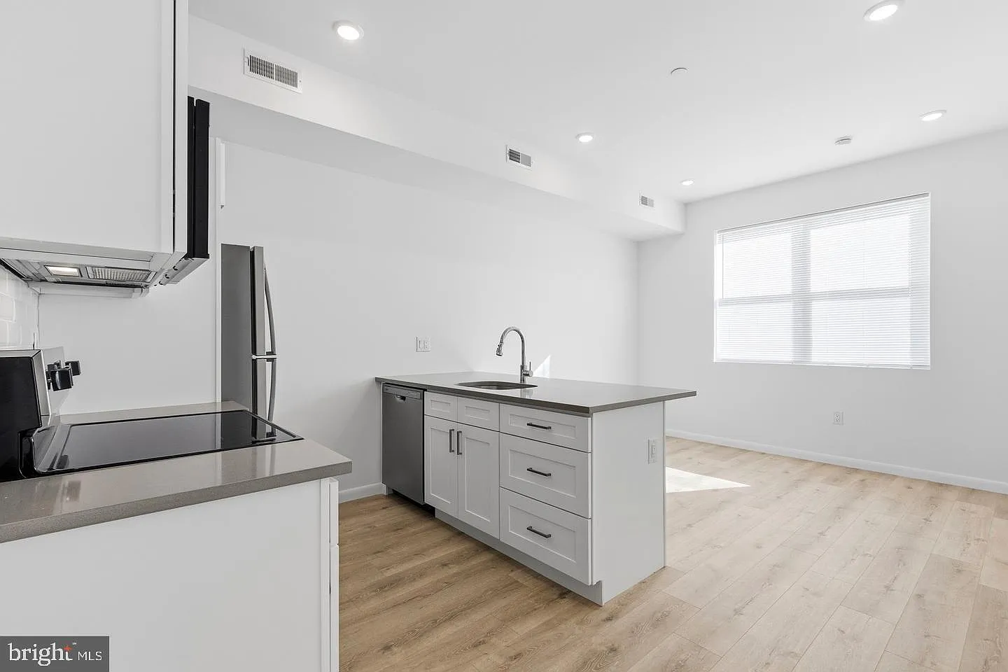 1 bed, 508 sqft, $1,350 — Photo 4