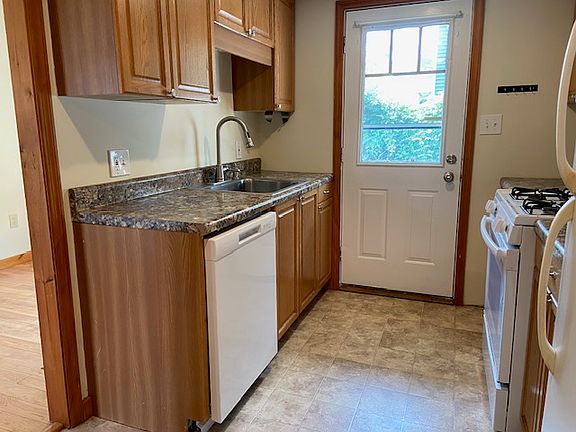 4th image of 5 Avery St #1