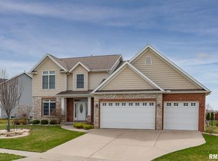 5766 Judge Rd, Bettendorf, IA 52722