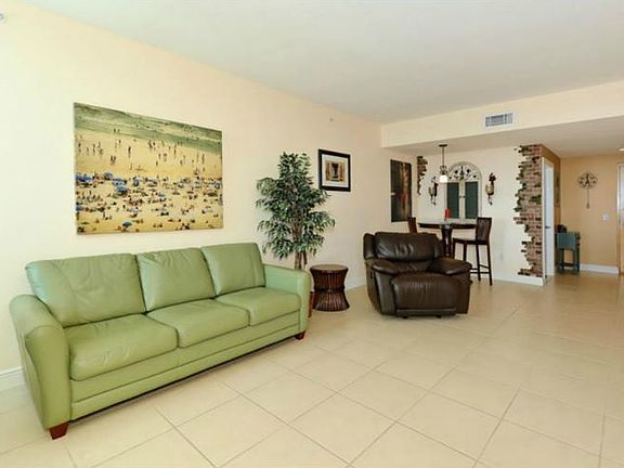 5th image of 800 N Tamiami Trl Unit 1104