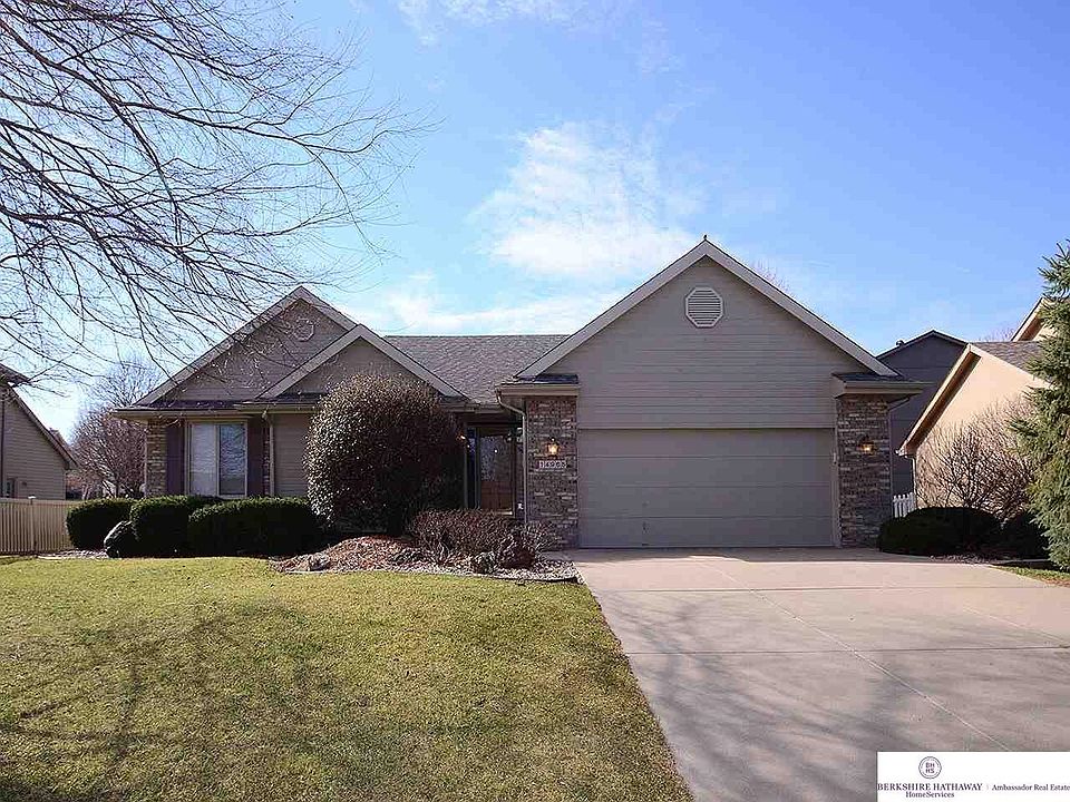 1st image of 14965 Hillsdale Ave