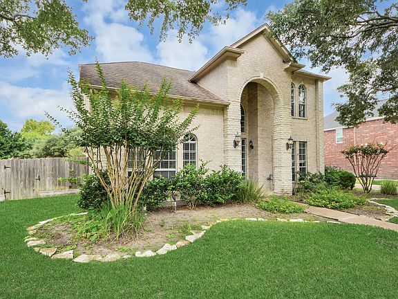 5th image of 3903 Forbesbury Dr