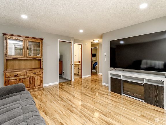 5th image of 6818 E Cascade Drive