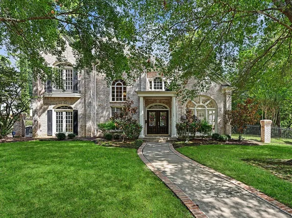 10 Sandalwood Dr, Houston, TX 77024