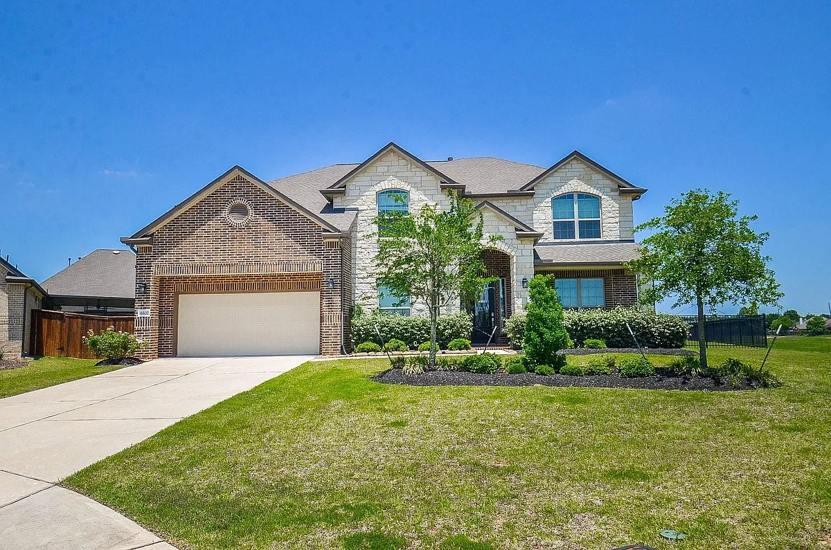 Building Photo - 6502 Wild Hollow Ct