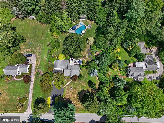 2nd image of 368 King Of Prussia Rd