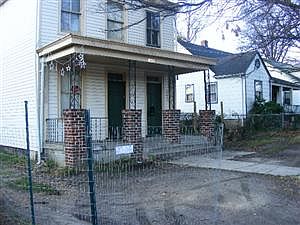 3rd image of 1620 Mechanicsville Tpke